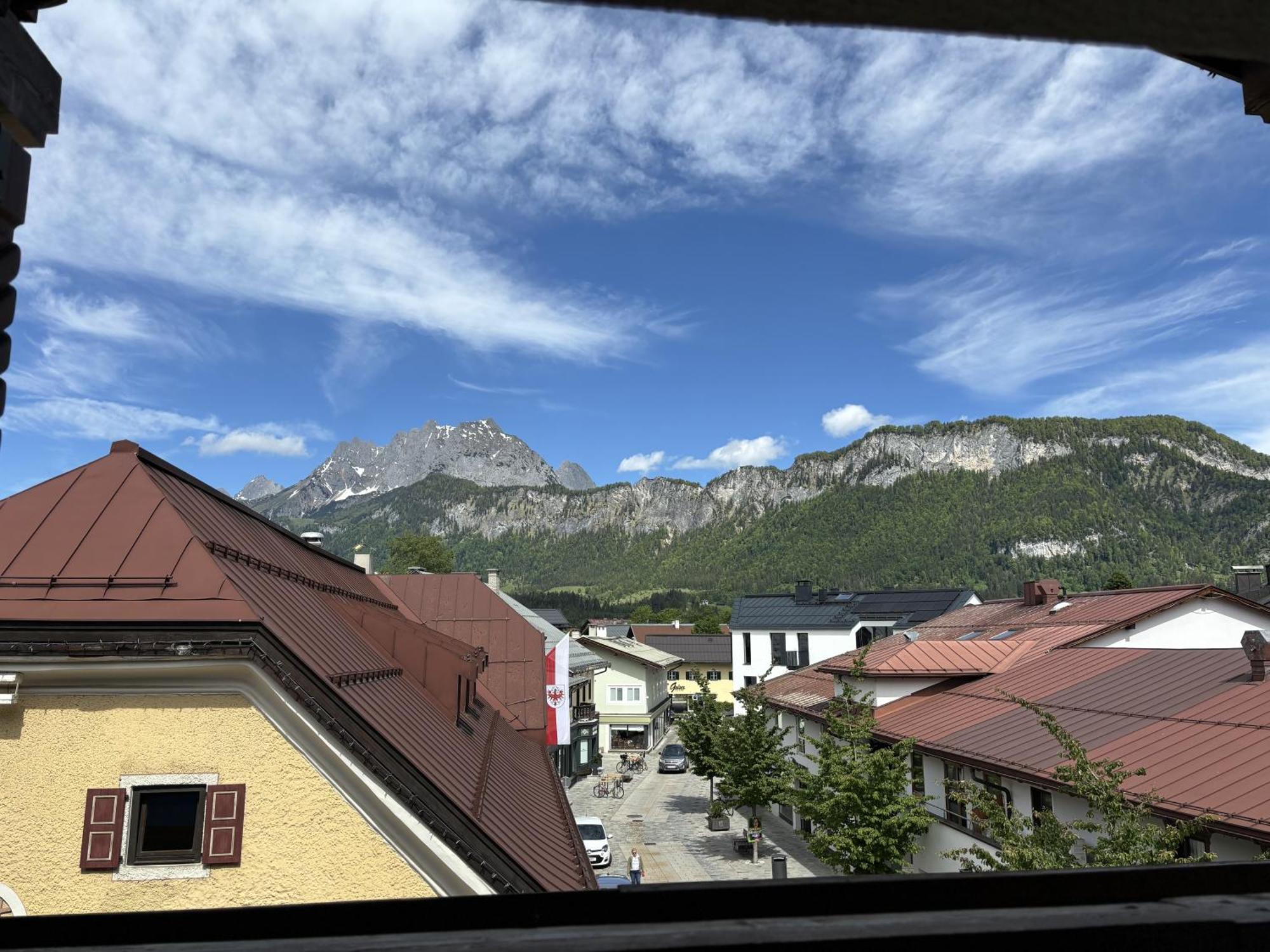 Appartement Rosa Sankt Johann in Tirol Ruang foto