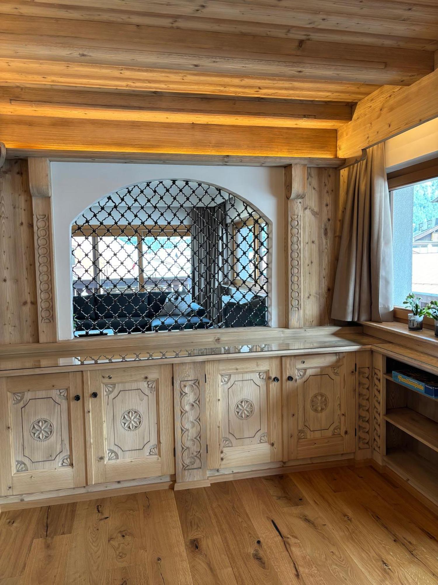 Appartement Rosa Sankt Johann in Tirol Ruang foto